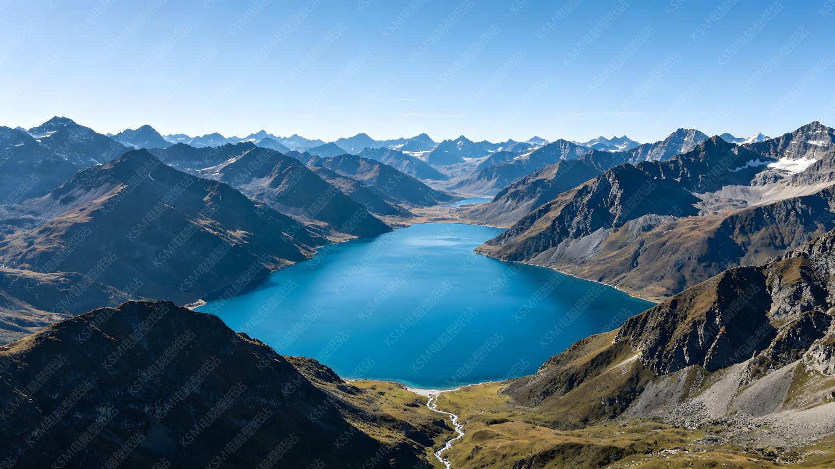 高山湖泊